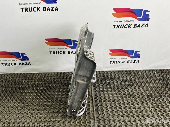 Корпус подножек левый в сборе Scania 5-series