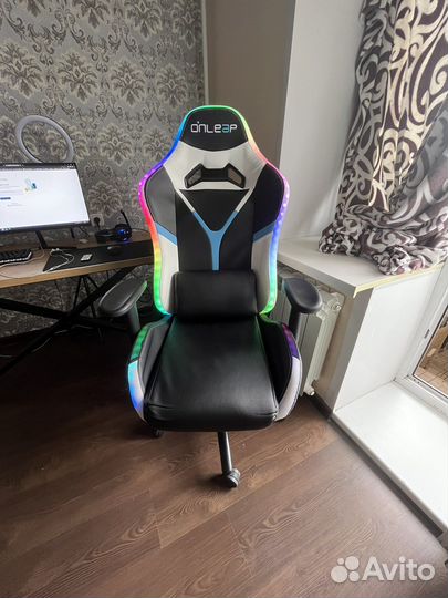 Игровое кресло компьютерное