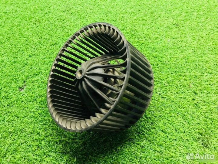 Моторчик печки Renault Logan 2010-2015