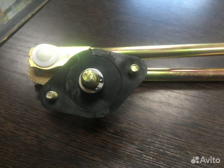 Трапеция стеклоочистителя (большой шар) Lanos