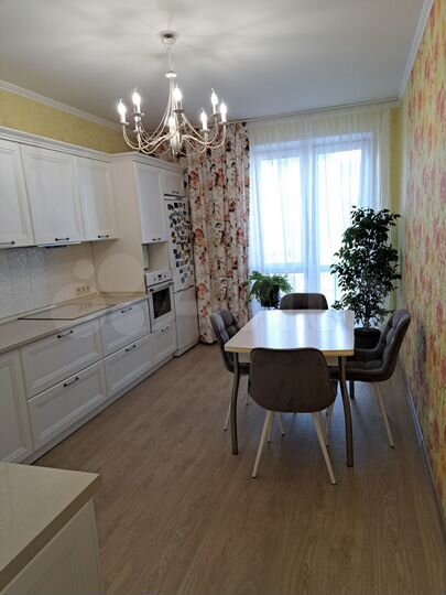 3-к. квартира, 83,5 м², 13/13 эт.