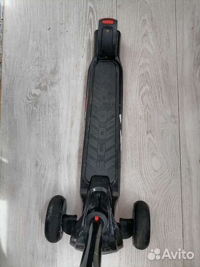 Самокат детский трехколесный