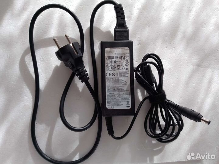 Блок питания для ноутбука asus 19v 3,16 А