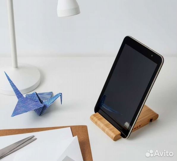 Подставка IKEA для телефона/планшета бамбук