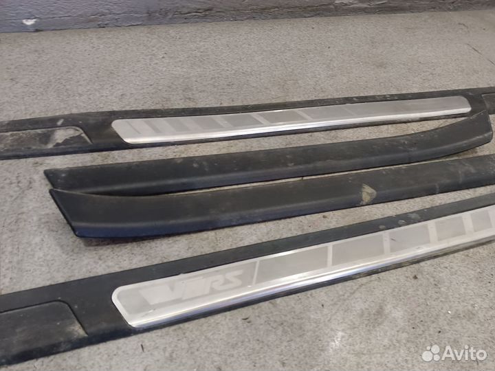 Накладки порогов для Skoda Octavia A5 RS