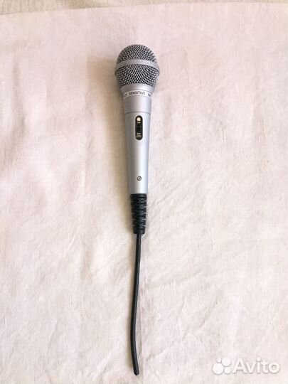 Студийный микрофон