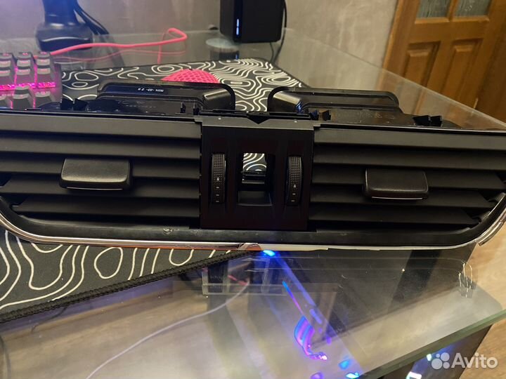 Воздуховод дефлектор Skoda Octavia A7