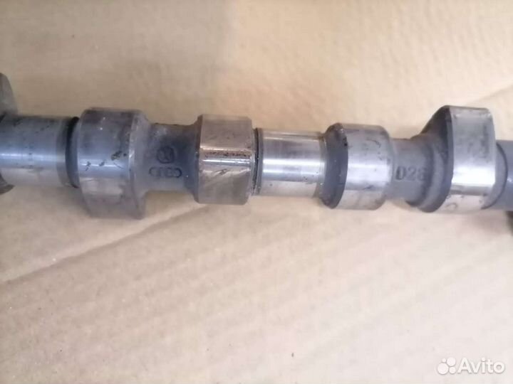 Распредвал passat b3 1.8