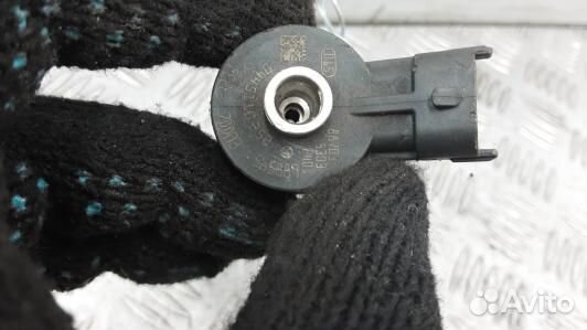 Форсунка дизельная peugeot 207 (75S08AL03)