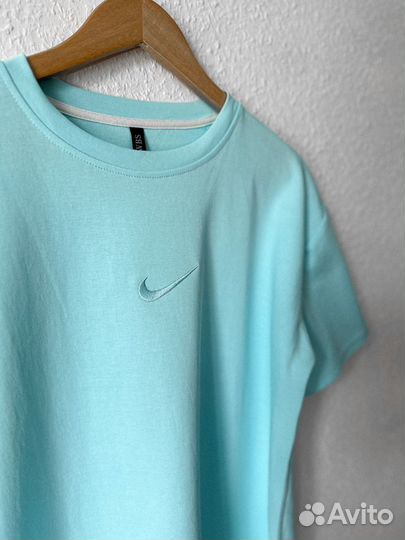 Футболка новая Nike