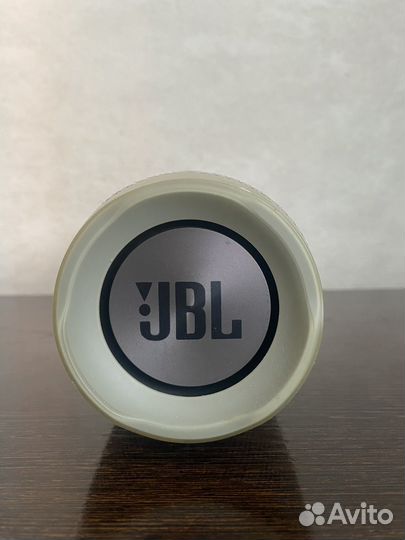 Колонка JBL charge 3