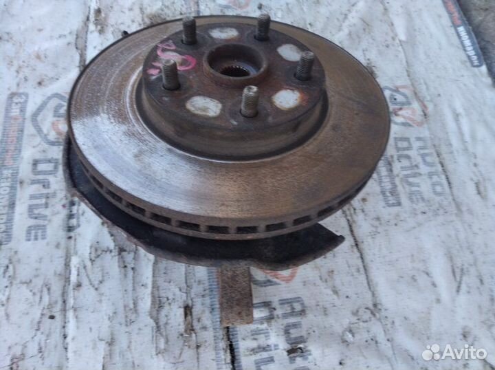 Кулак поворотный передний левый Geely Emgrand EC7