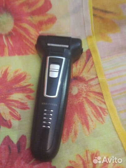 Машинки для стрижки Geemy 592 и Элетробритва MRM