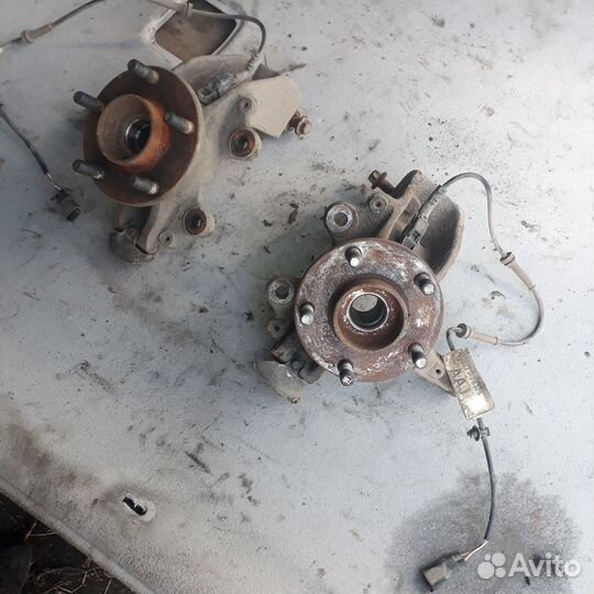 Ступица (поворотный кулак) Форд Фокус 2