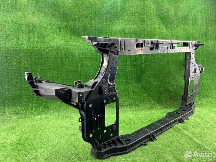 Передняя панель (телевизор) передняя Kia Carnival