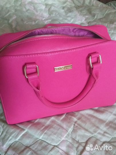 Сумка итальянской фирмы Laura Amatti Новая