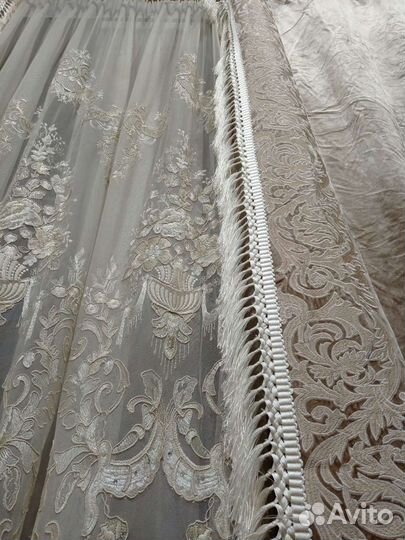 Шторы бархатные с вышивкой и бахромой