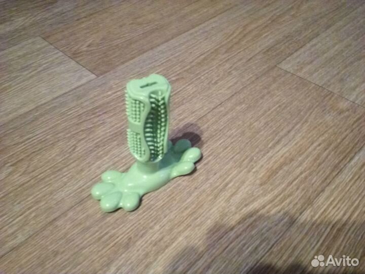 Игрушка зубная щетка для собак