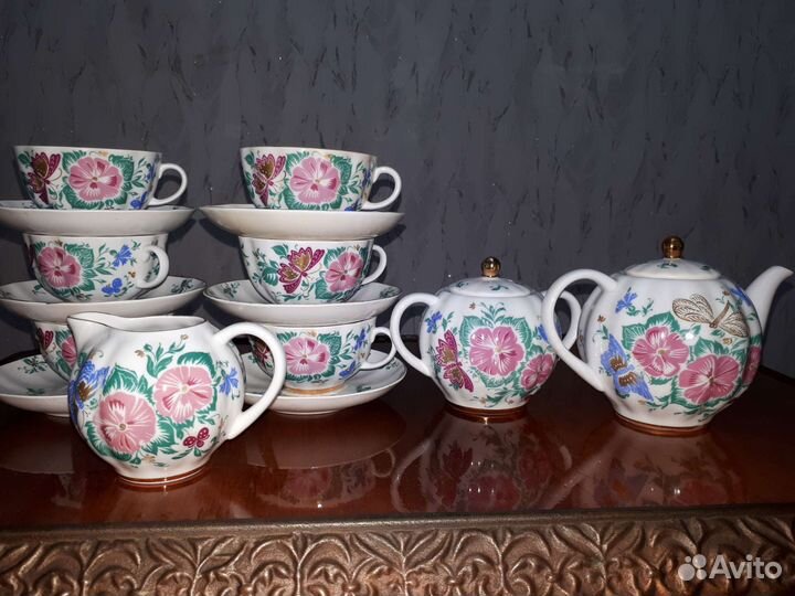 Набор столовой посуды на 6 персон