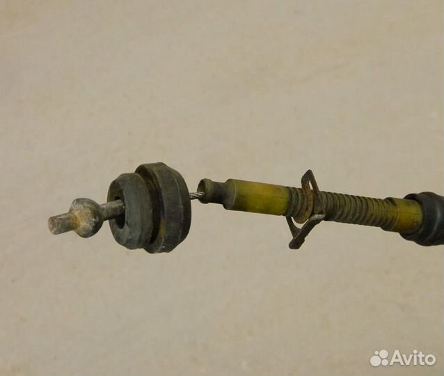 Трос газа VW Passat B3 1.8 инжектор