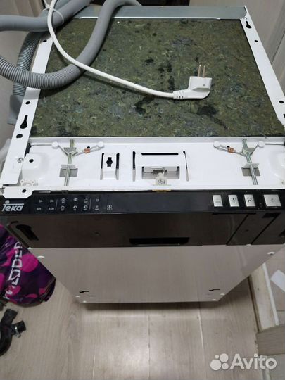 Всраиваемая посудомоечная машина. Тека