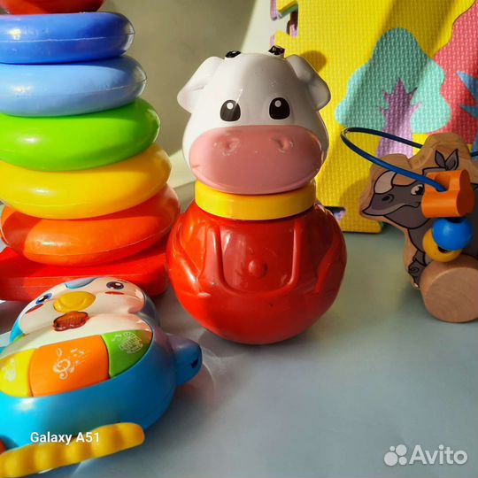 Развивающие игрушки пакетом