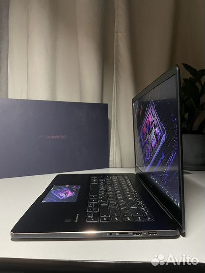 Игровой ноутбук Asus zenbook