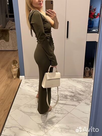 Платье Zara