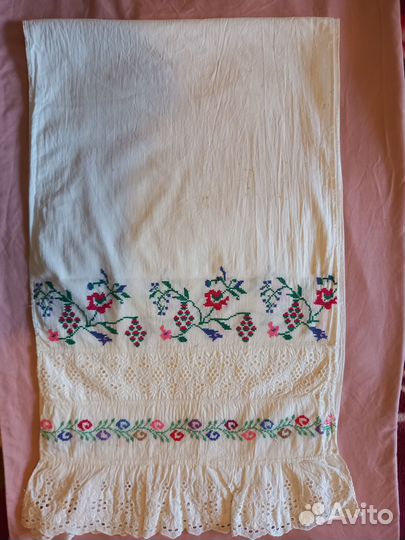 Вышитые рушники
