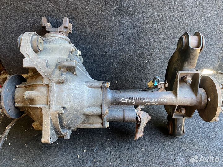 Редуктор передний Cadillac Escalade 1999