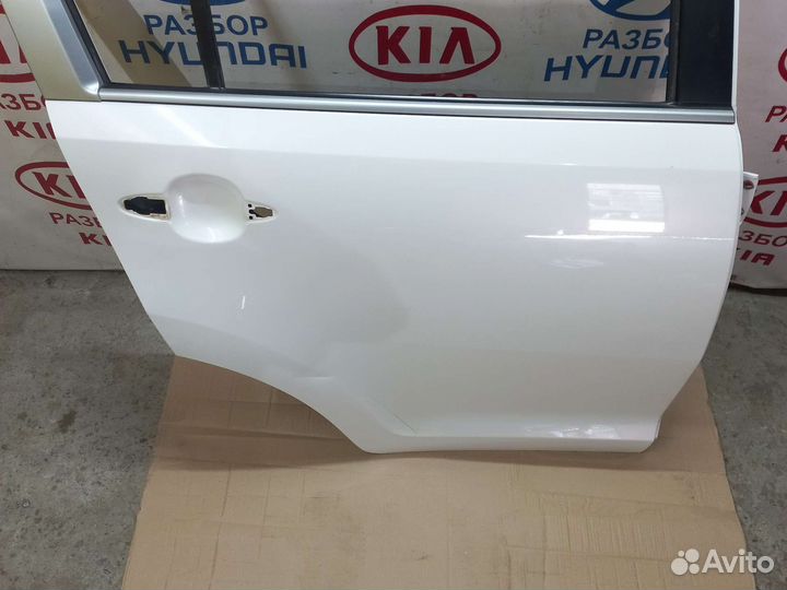 Дверь задняя правая Kia Sportage 3 SL