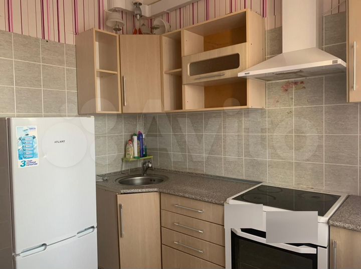 2-к. квартира, 60 м², 10/12 эт.