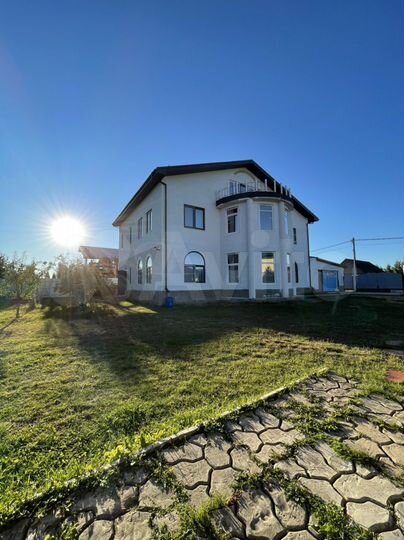 Дом 450 м² на участке 14,5 сот.