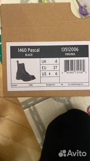Ботинки Dr. Martens модель Pascal