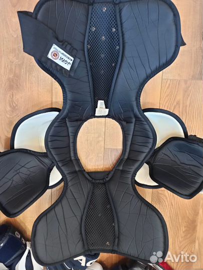 Нагрудник хоккейный jofa JDP 4000