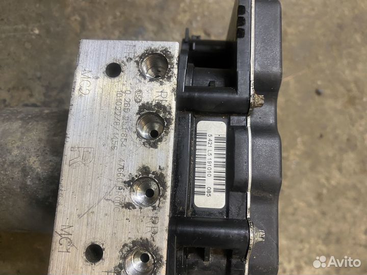 Блок абс на nissan qashqai j10 2.0 АКПП