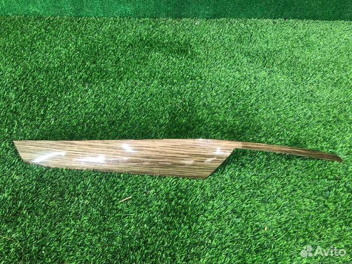 Накладка в салоне Bmw X1 E84 N47D20 2013