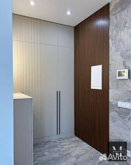 Шкаф распашной с фрезерованными фасадами