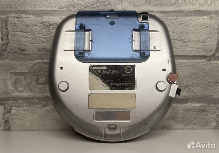 CD плеер Panasonic Shockwave SL-SW650V