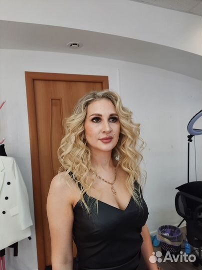 Макияж и прическа