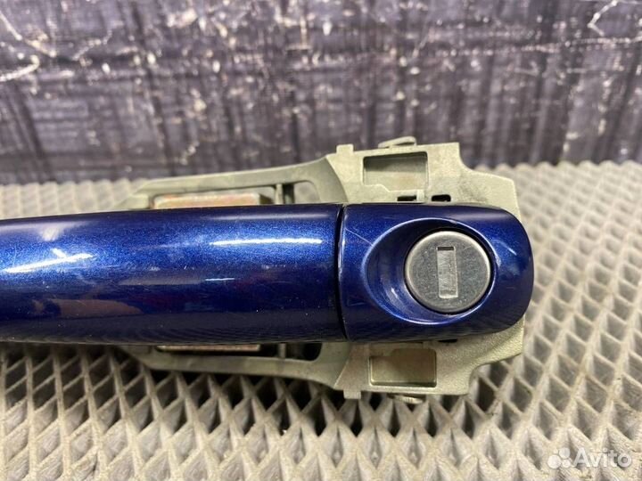 Ручка двери внешняя передняя правая Volkswagen