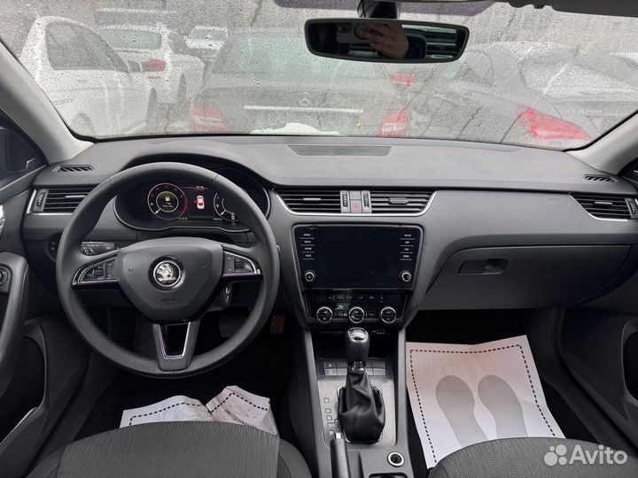 Skoda Octavia 1.8 AMT, 2019, 73 000 км