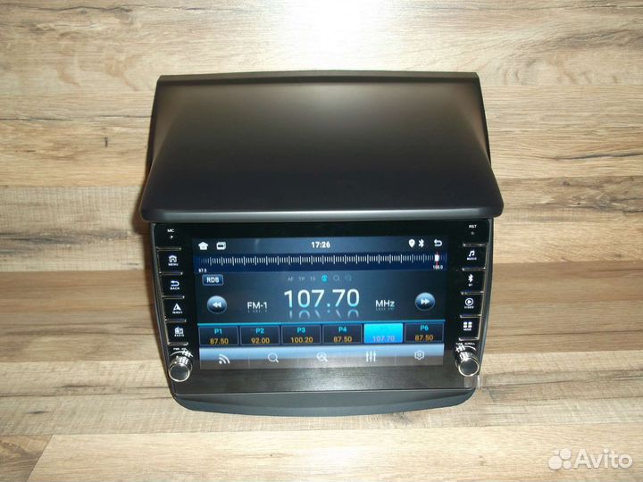 Магнитола Mitsubishi L200 Android с крутилками