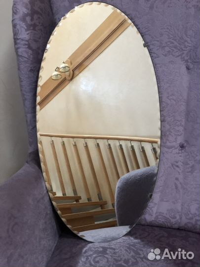 Зеркало овальное