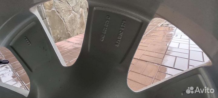 Колеса в сборе r18 зимние