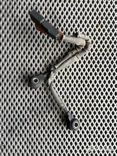 Датчик детонации Audi A8 / Volkswagen Touareg