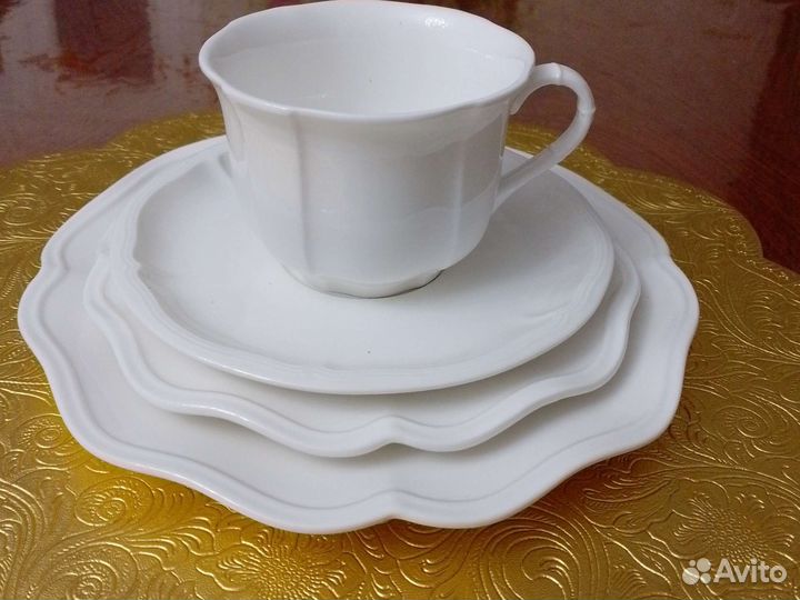 Набор столовой посуды