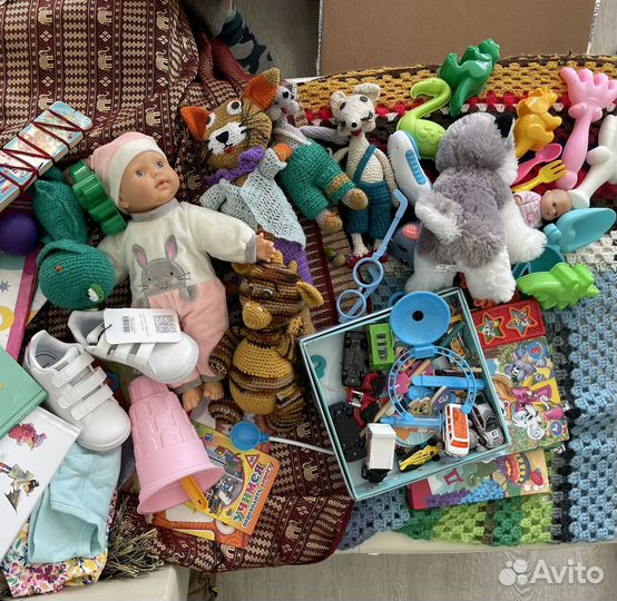 Детские вещи и игрушки пакетом