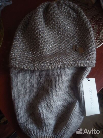 Шапочки жен,новые с биркой58р,2шт,шерст,ангора,под