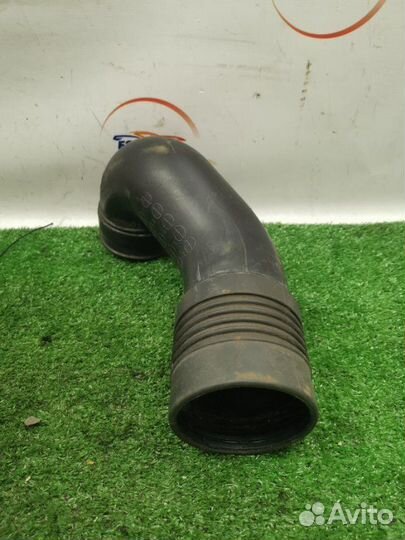 Патрубок воздушного фильтра Kia Sportage 2 SUV 2.0